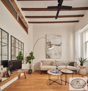 La Linda Little Apartments
